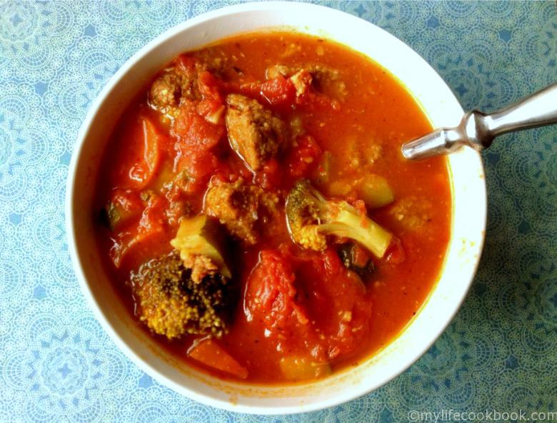 This Italian Vegetable Soup is the perfect dish for when you are craving a big bowl of pasta marinara but don't want all the calories. Delicious and healthy!