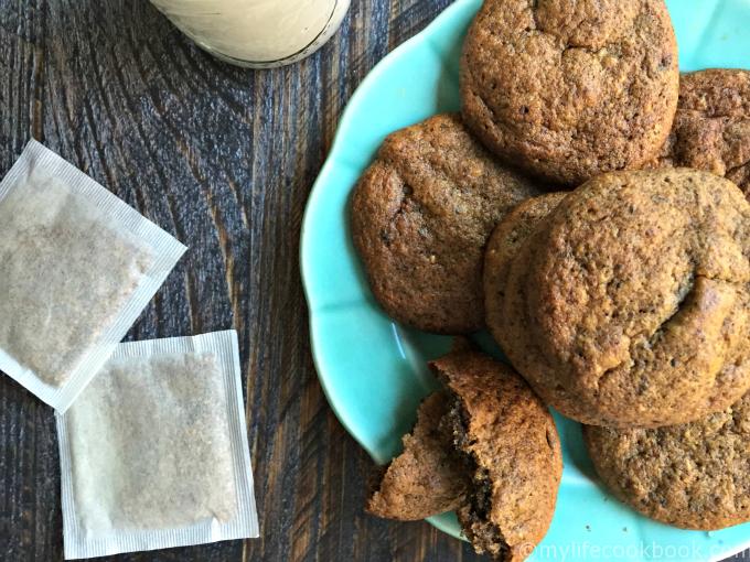 These low carb spice tea cookies are now my go to cookie on a low carb diet. Only a few ingredients, a few minutes to make and 0.8g net carbs.