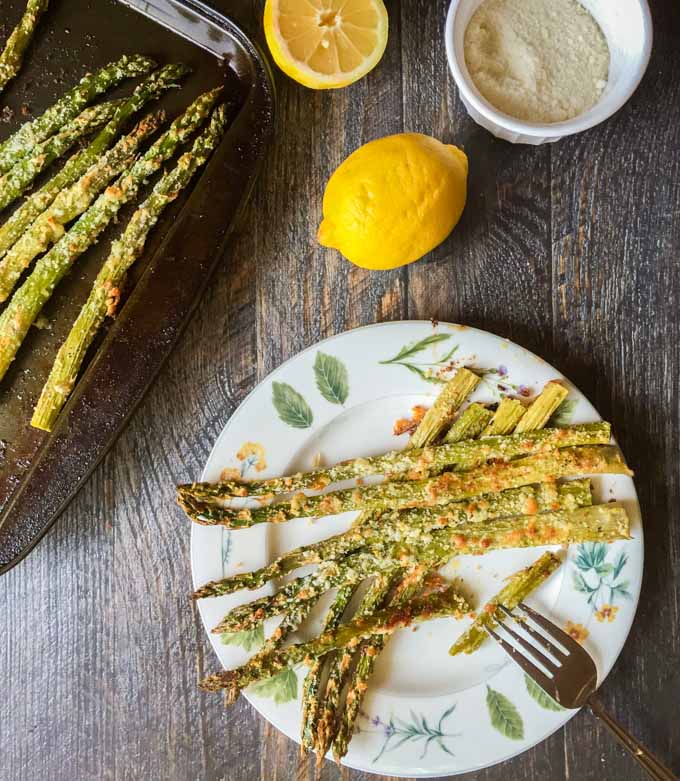 This lemon Parmesan asparagus recipe is perfect for Spring. An easy, tasty, healthy side dish with only 2.4g net carbs per serving!