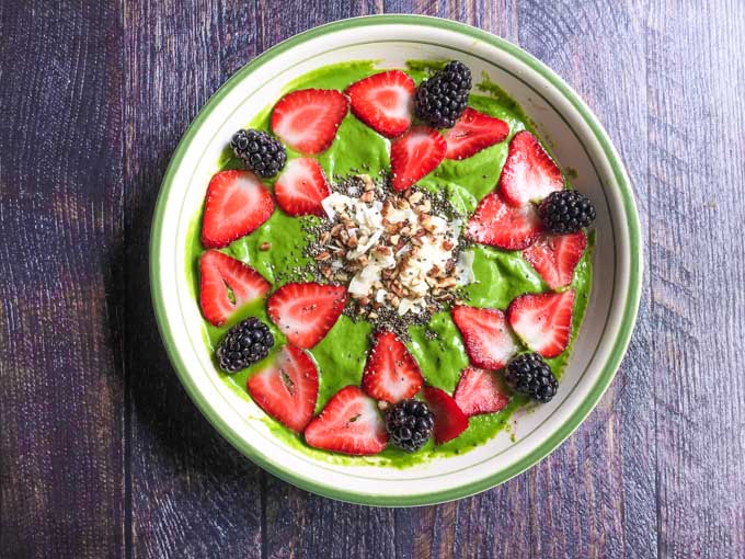 This low carb matcha smoothie bowl is the perfect dish to get you going in the morning. 