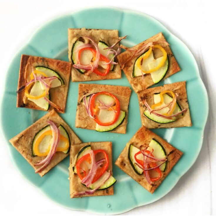 Low Calorie Hummus Snack Recipe a healthy veggie hummus flatbread