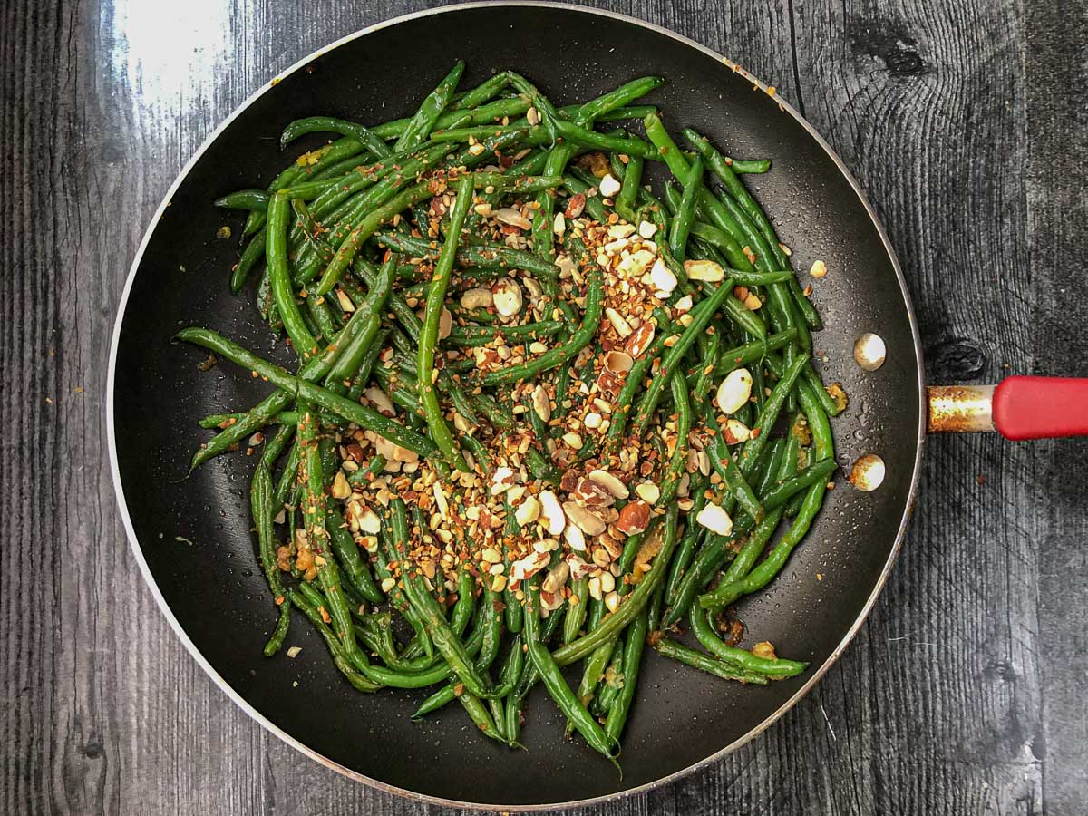 finished Asian green beans almandine