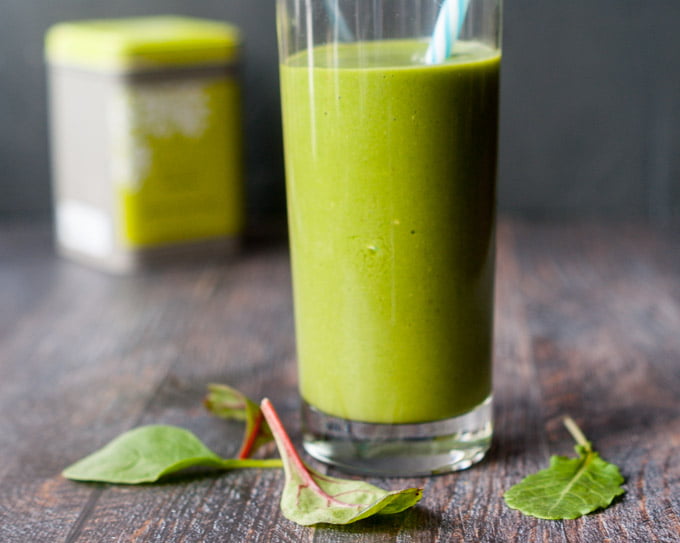 This low carb vanilla mint matcha smoothie is an invigorating way to start your morning. Packed with healthy ingredients for only 5.6g net carbs.