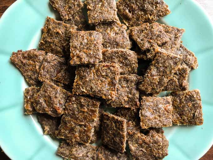 These low carb gyro meat crackers are super easy to make and a delicious snack. Only 0.9g net carbs for 10 small crackers. Great on salads too!