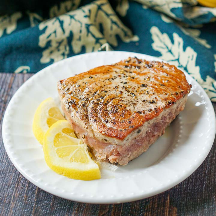 Cooking fresh tuna outlet steaks