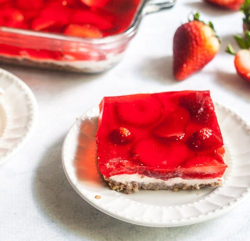 This low carb strawberry pretzel-less dessert is the perfect party or picnic dish. Similar to the traditional salad but with out the pretzels and all the taste!