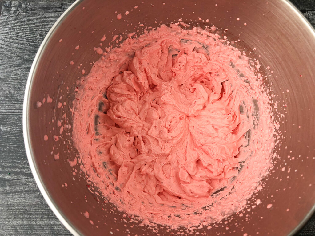 mixing bowl with sugar free jello mixture 