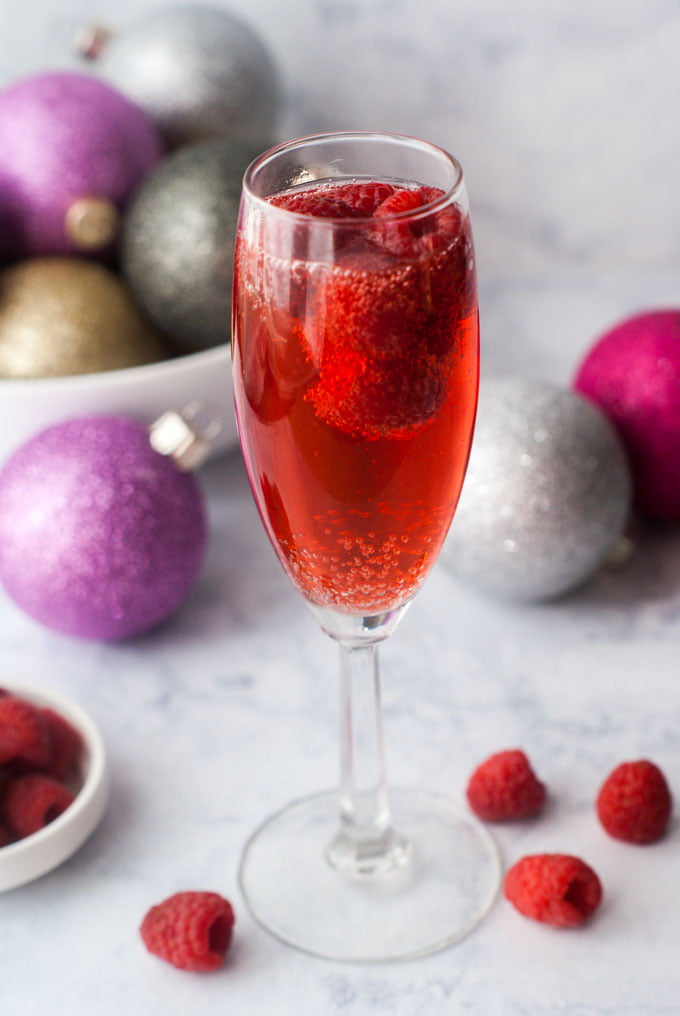 Low Carb Holiday Raspberry Mimosa | My Life Cookbook