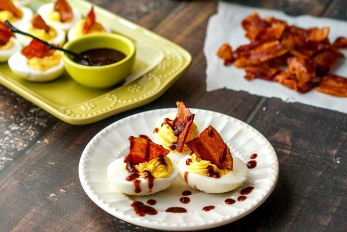 Try this delicious low carb appetizer of bbq bacon cheddar deviled eggs! A fun and tasty finger food that's super easy to make. Only 0.7g net carbs per serving.