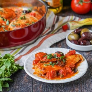 Looking for a zesty low carb chicken dinner? Look no further because this low carb chicken puttanesca skillet dinner is full of flavor and a cinch to make for any weeknight meal. 