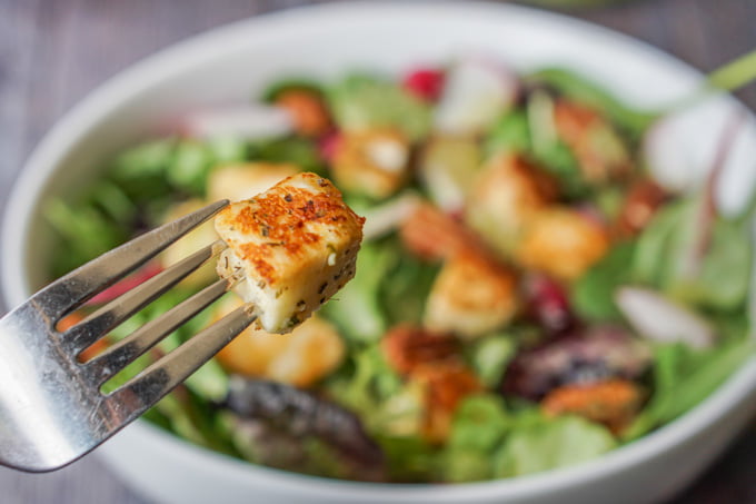 If you are missing those tasty, crunchy bits of bread on your salad, try these seasoned garlic keto croutons! It only takes 4 ingredients and these low carb croutons are full of flavor.