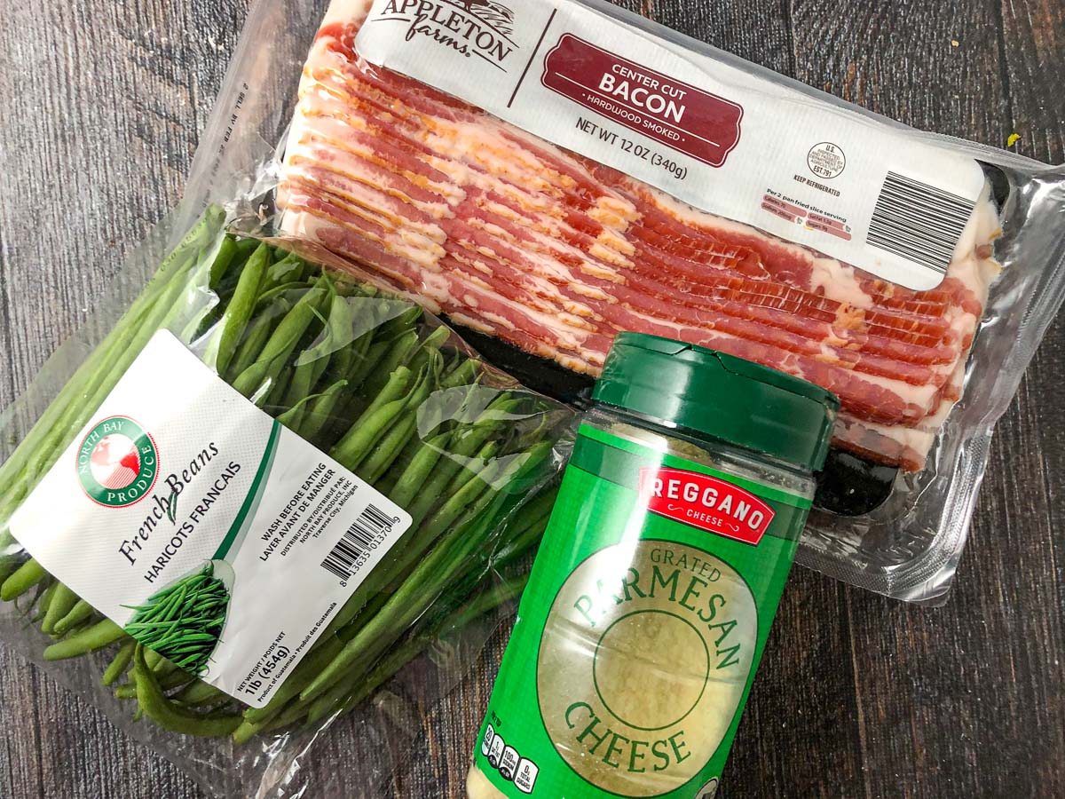 recipe ingredients - green beans, bacon and parmesan cheese
