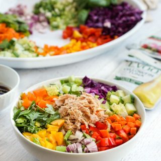 If you are looking for a quick and tasty summer dinner, try this low carb tuna spring roll salad. It just takes a few minutest to make and it's full of color and flavor!