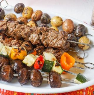 marinated steak kebab dinner - platter