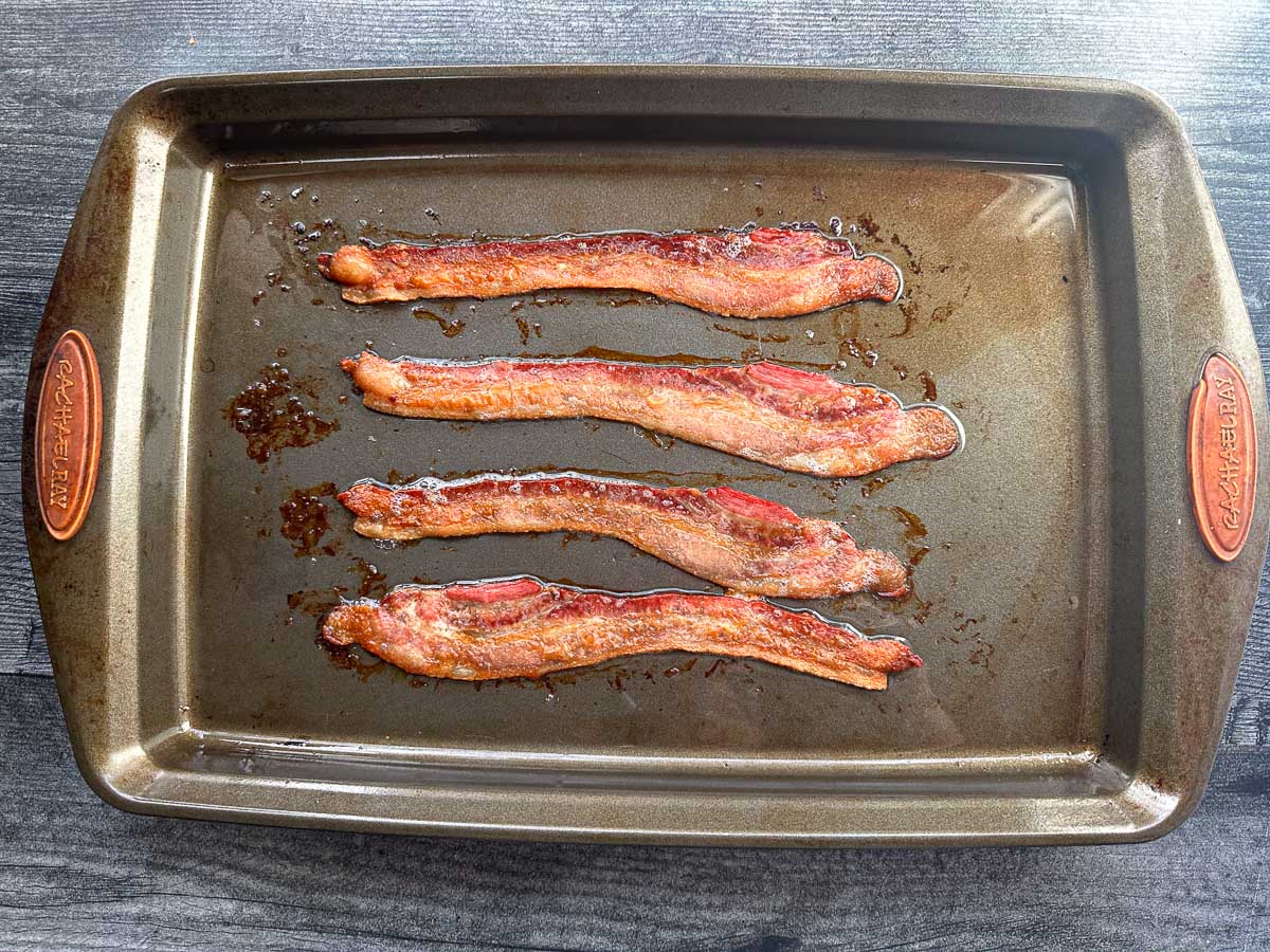 finished bacon on cookie sheet