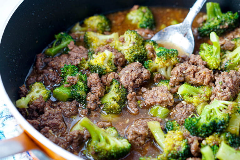 Keto Ground Beef and Broccoli Recipe easy keto dinner in 15 minutes!