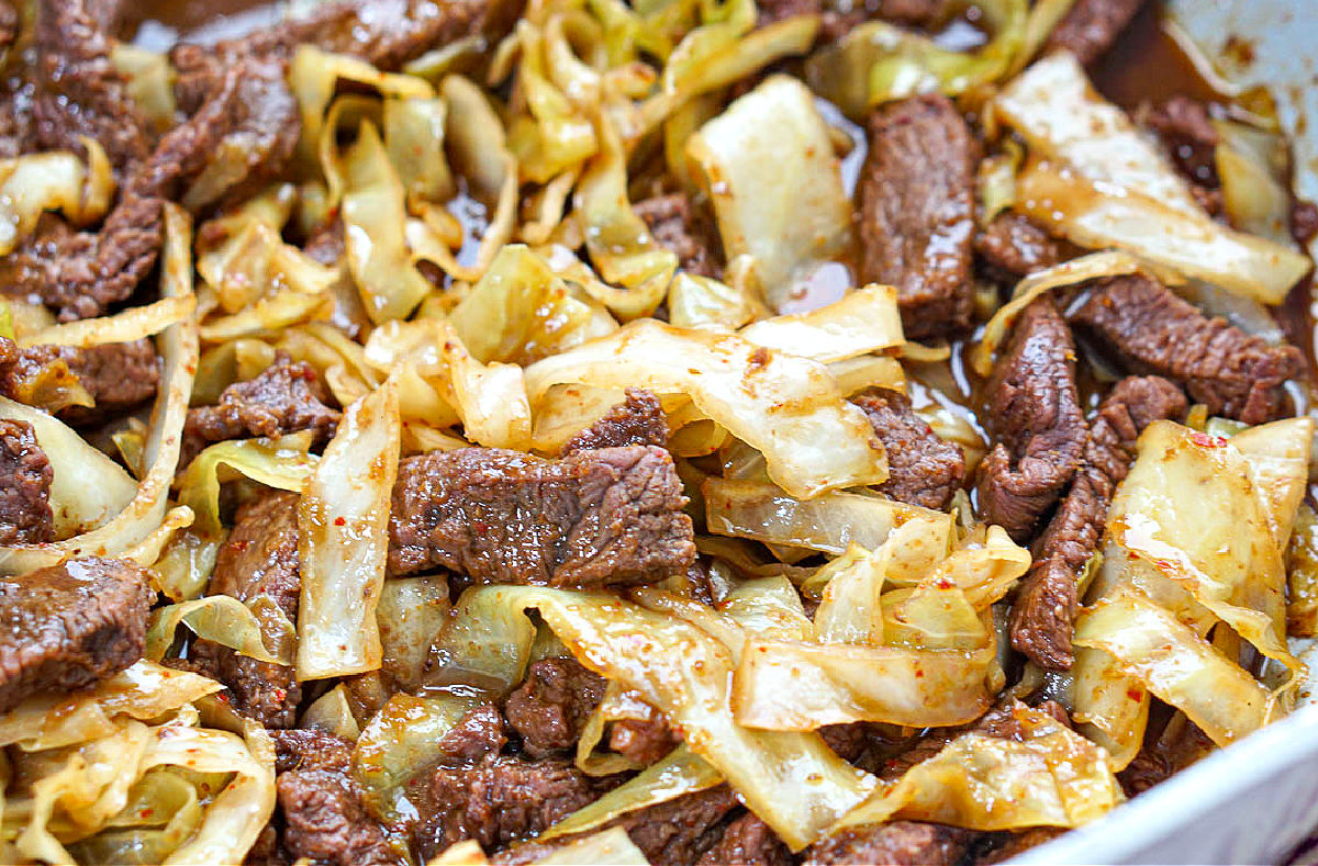 Closeup of the pan with the finished dish in it.