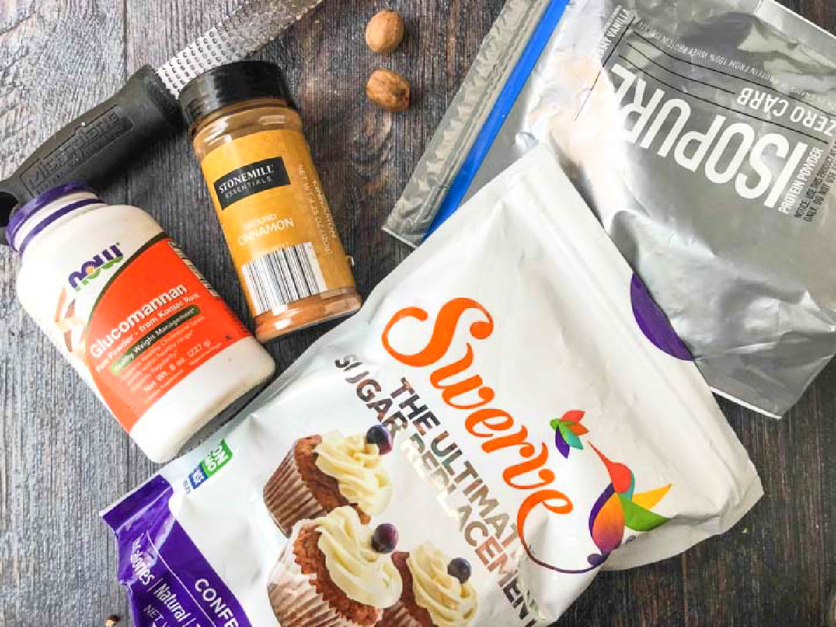 Recipe ingredients - Isopure protein powder, Swerve sweetener, fresh nutmeg, cinnamon and glucomannan.