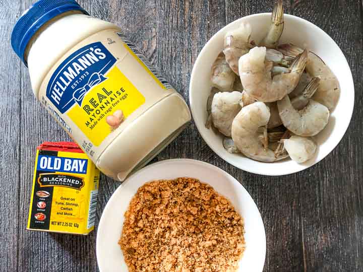 ingredients to make old bay fried shrimp: shrimp, mayo, old bay seasoning, pork rinds