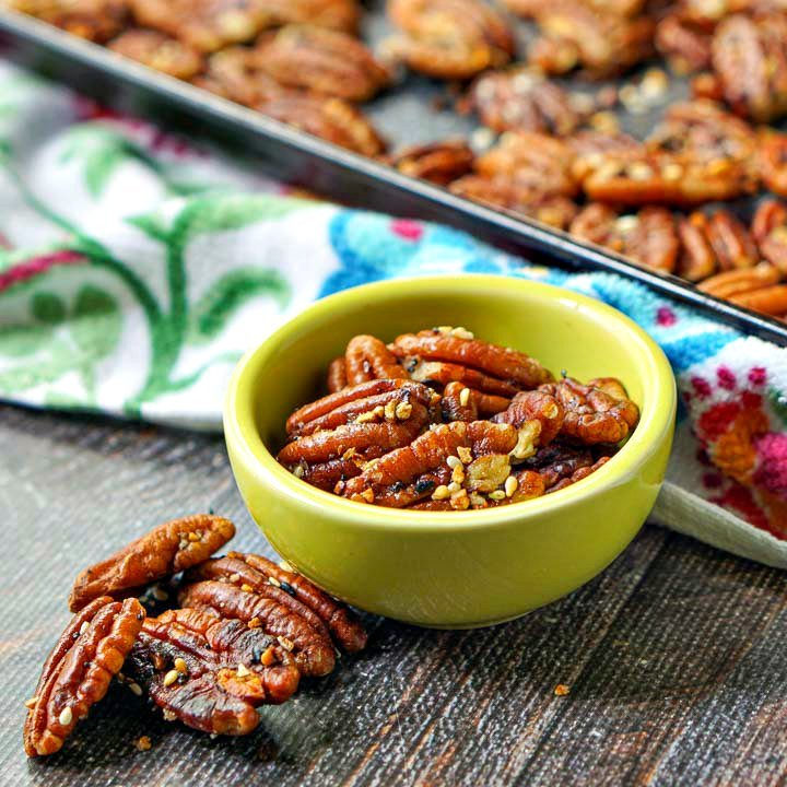 Low Carb Everything Spice Pecans 