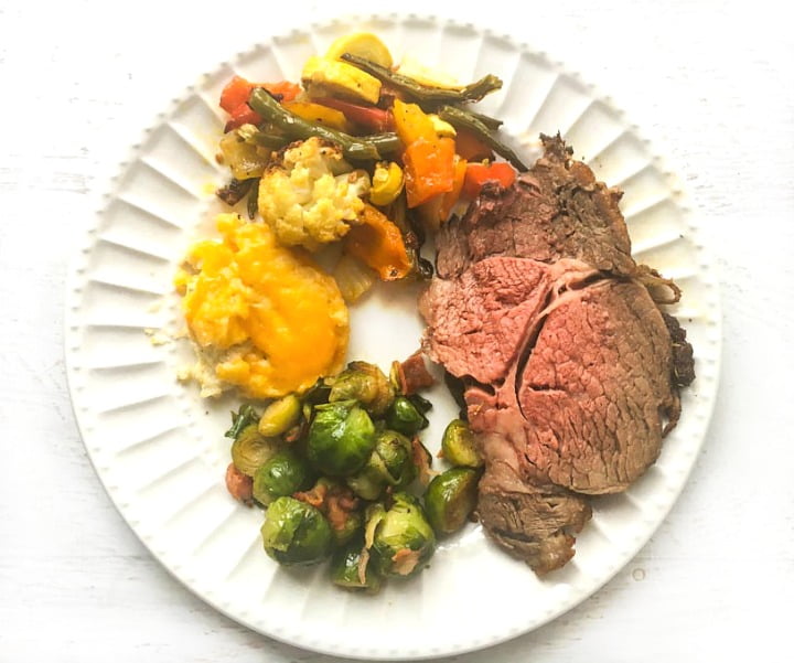 Easy Low Carb Christmas Dinner With Rib Roast Sides My Life Cookbook