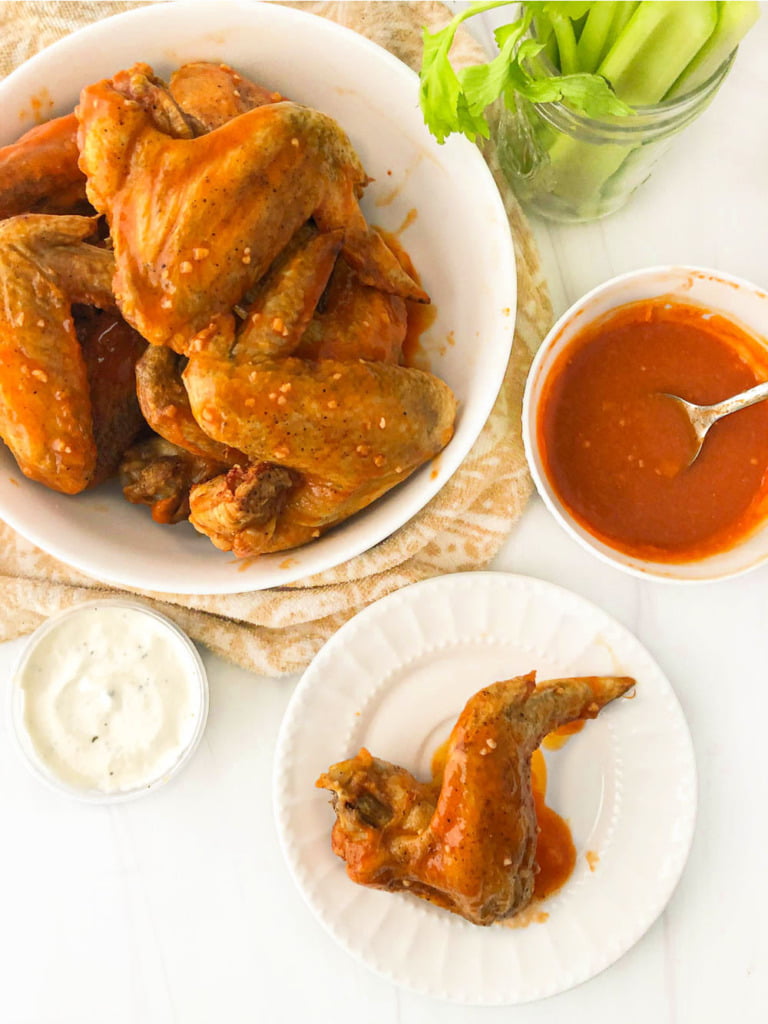 Keto Air Fryer Chicken Wings with Buffalo Sauce easy, just 4 ingredients!