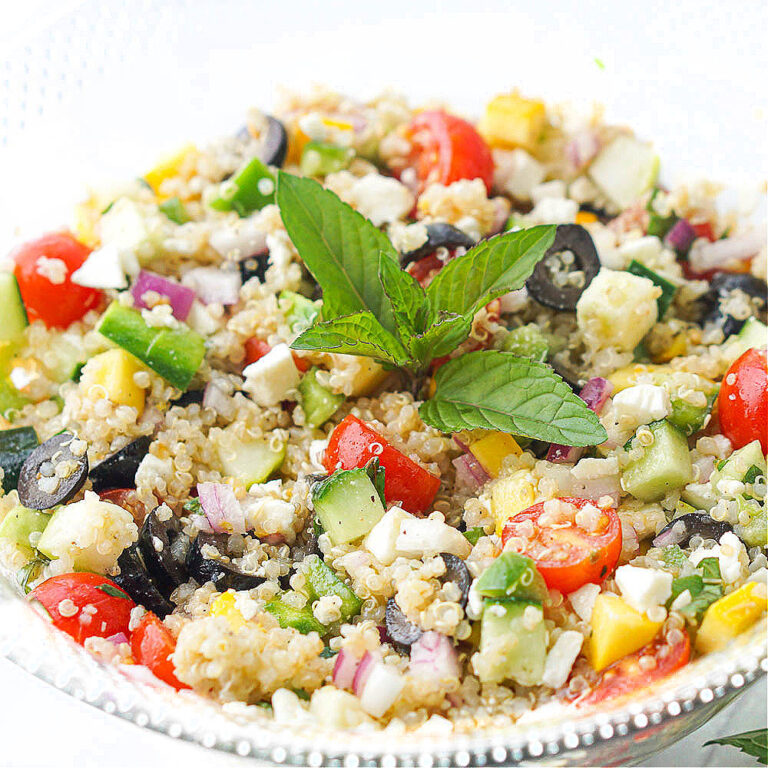 Warm Quinoa Salad with Roasted Vegetables - easy, healthy side dish!