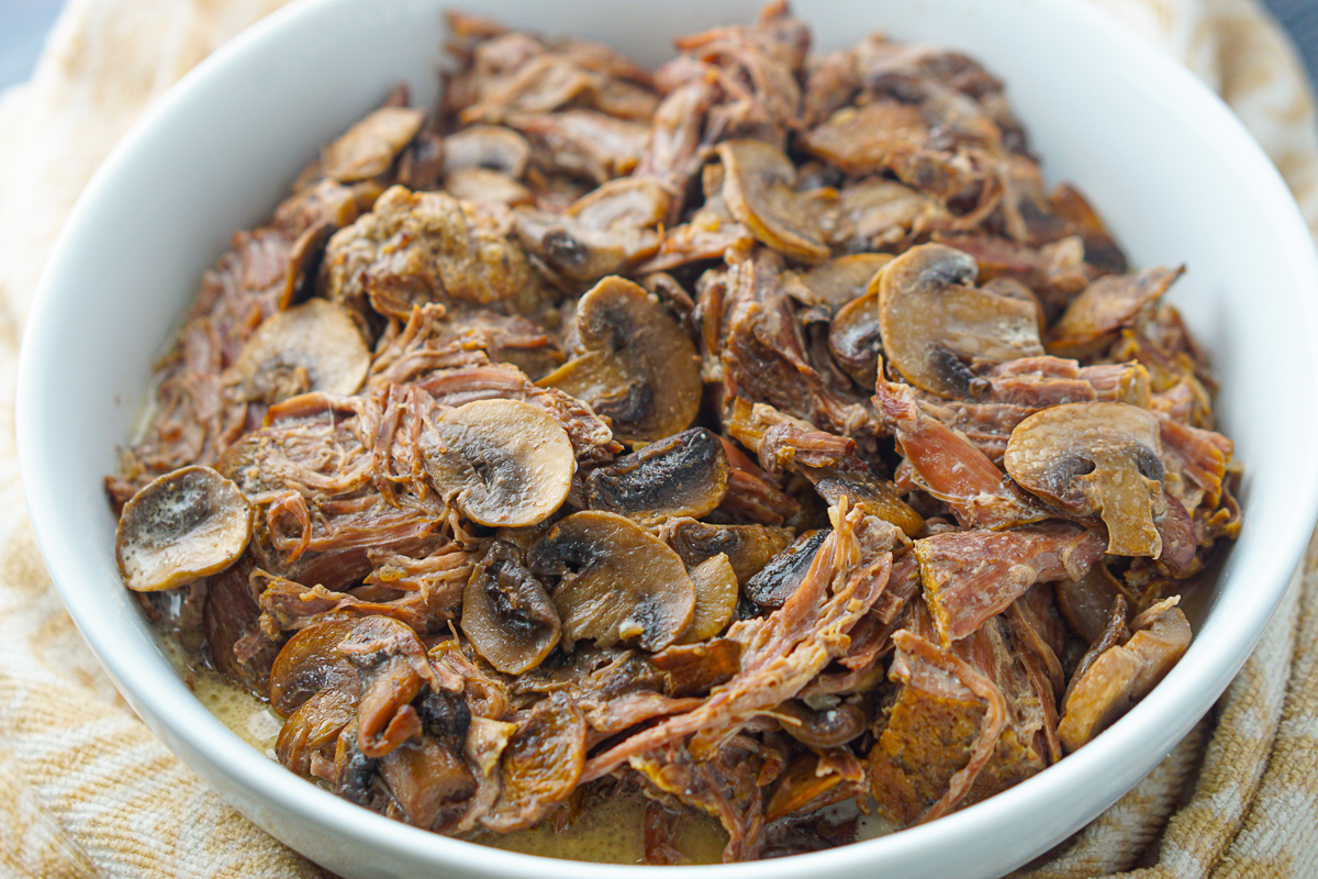 Keto Beef Stroganoff in the Slow Cooker easy low carb family dinner!