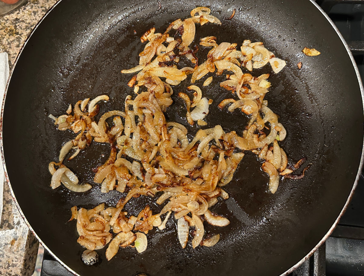 Pan with sautéed onions.