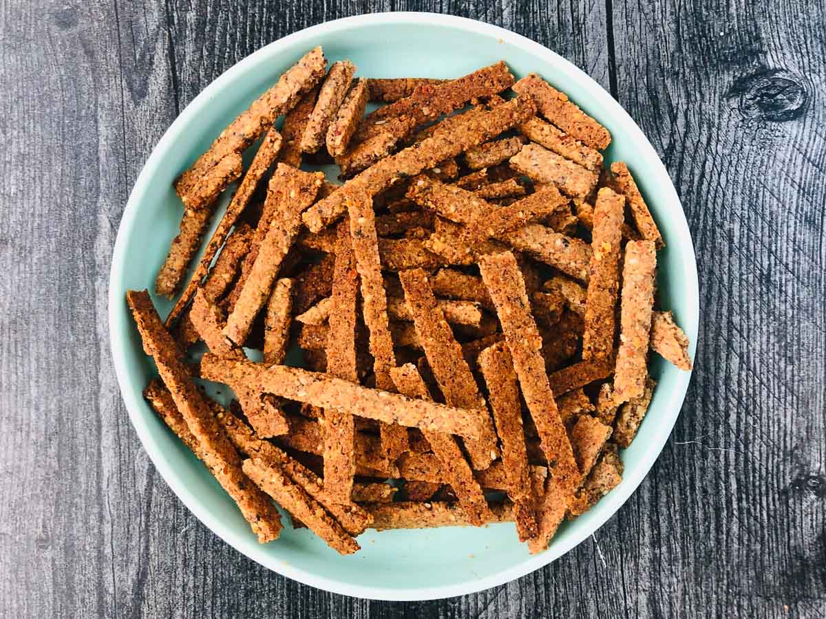 blue plate with low carb pretzel sticks