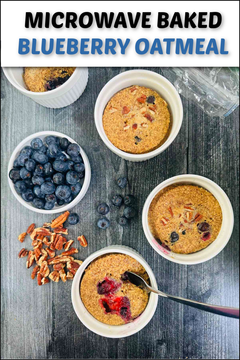 Blueberry Baked Oatmeal Cups easy breakfast in the microwave!