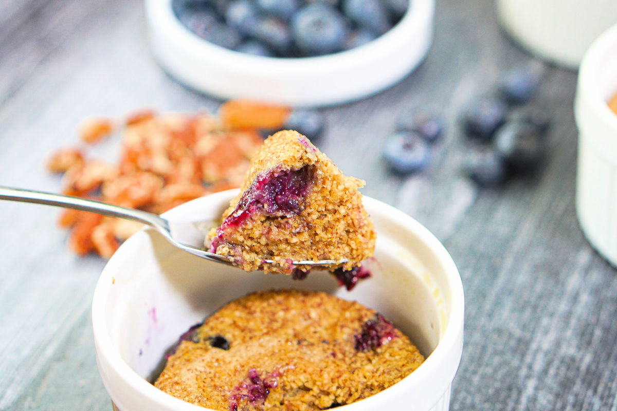 a spoonful of blueberry microwave baked oatmeal