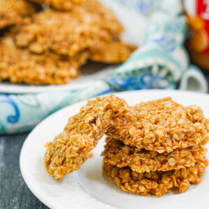 white plate with cookie butter oatmeal cookies