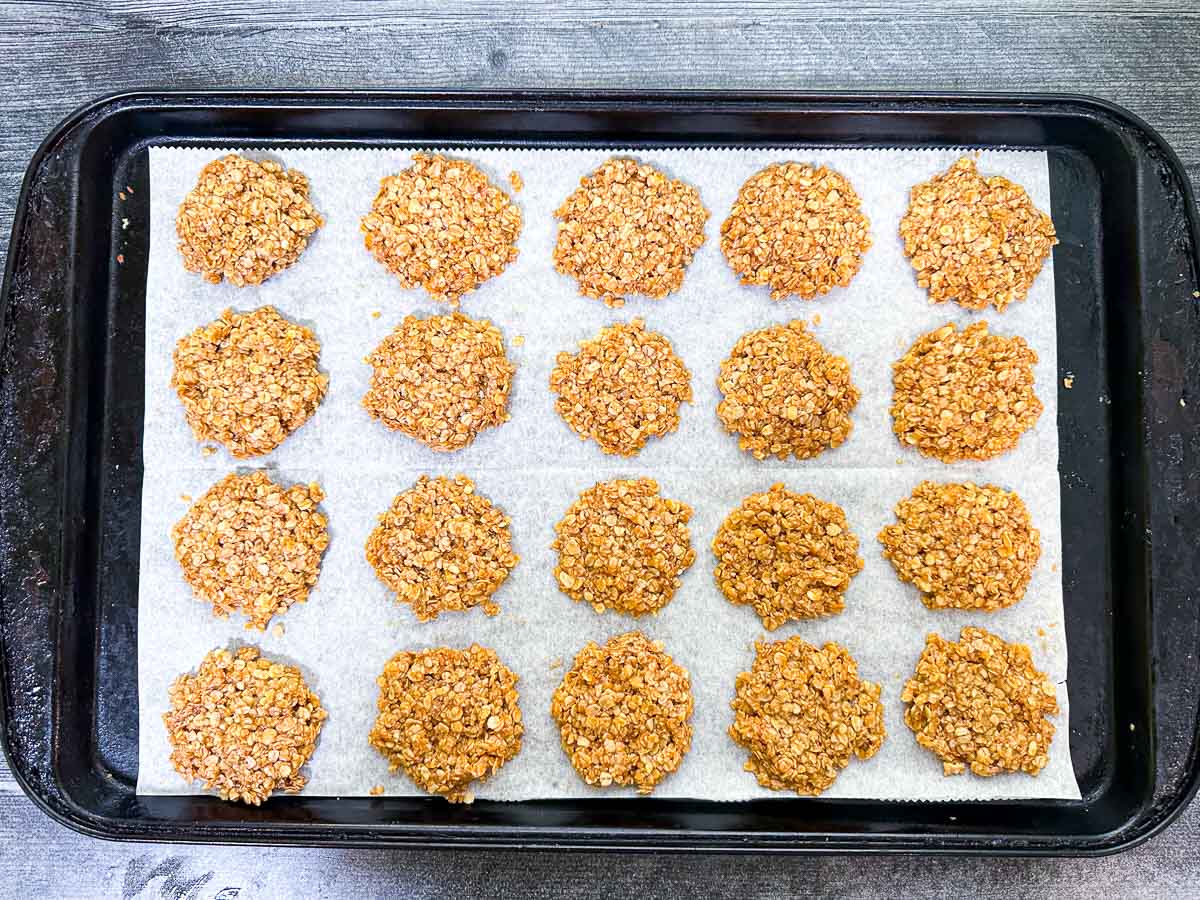 cookie tray with no bake oatmeal cookies